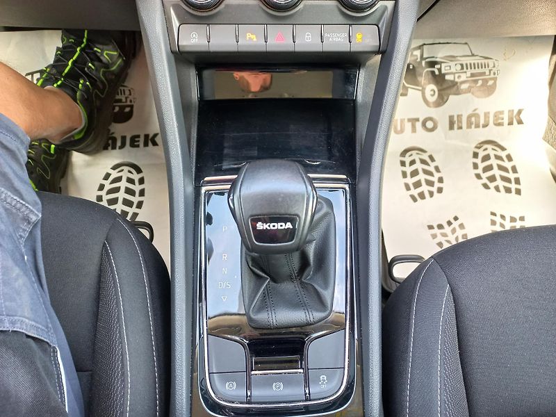 Škoda Karoq (2024) 2.0TDi 85kW DSG ČR DPH Fresh - fotka 20 z 21