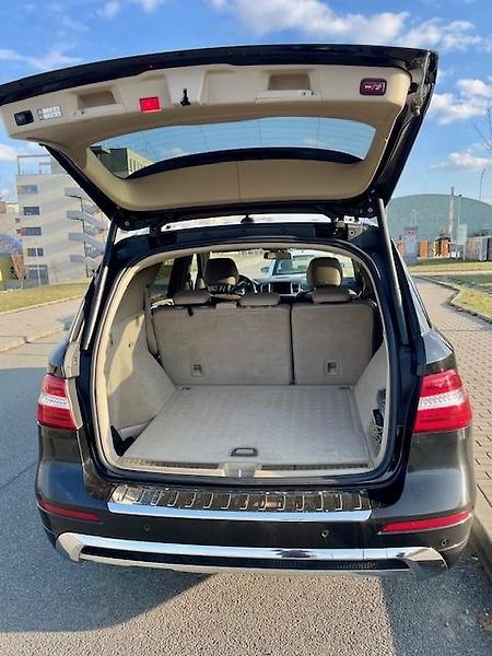 Mercedes-Benz Třídy M (2012) - fotka 12 z 14