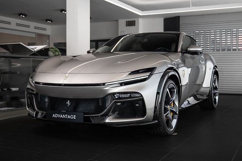 Ferrari Purosangue Karbon/Pano/Lift - fotografie inzerátu
