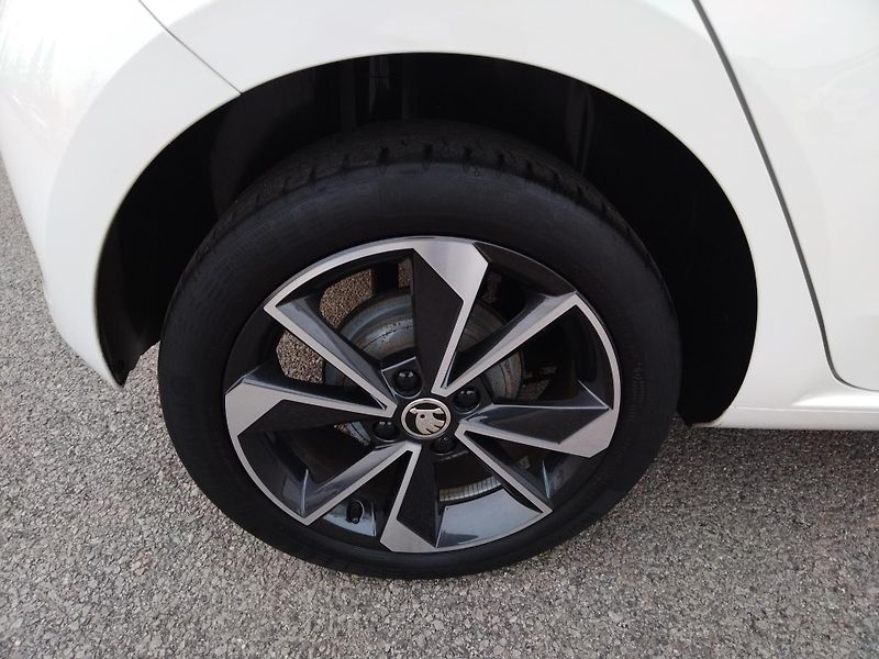 Škoda Citigo iV STYLE 61 kW 36kWh SoH: 90% - fotka 8 z 25