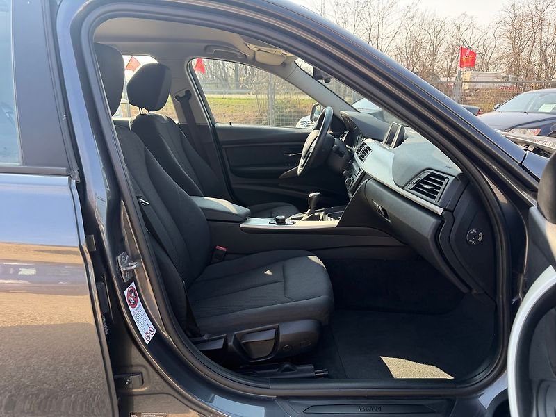 BMW Řada 3 180kw* xDrive F31*Nová STK* - fotka 17 z 28