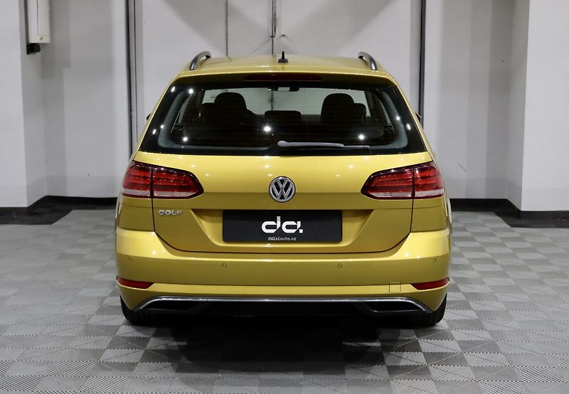 Volkswagen Golf 7 Facelift 1.4 TSI 92 kW - fotka 7 z 40