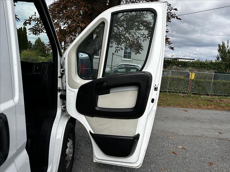 Citroën Jumper 2,2 HDi  Tažné,Handsfree,Senzo - fotka 24 z 42