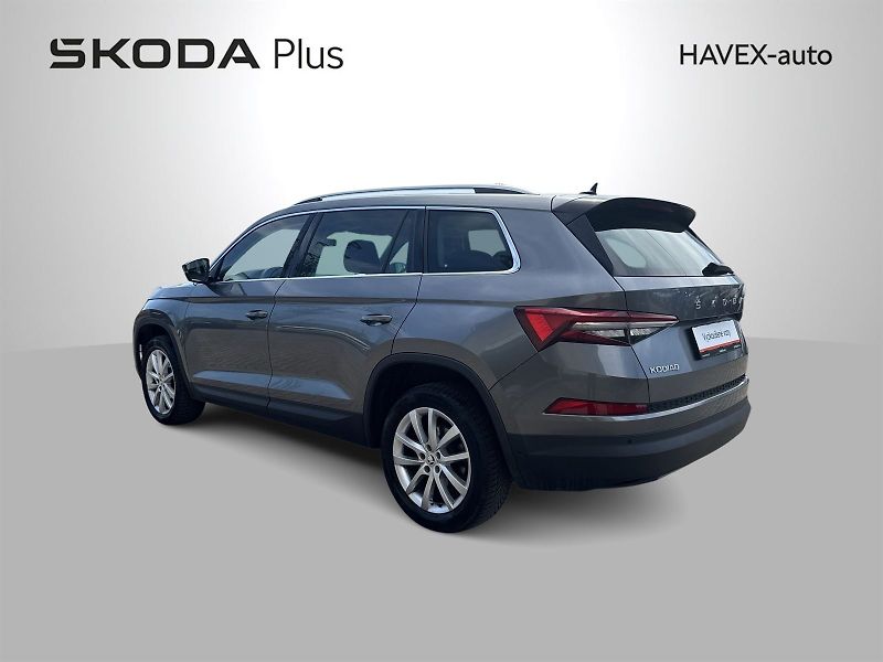 Škoda Kodiaq (2023) 2.0 TSI 4x4 DSG Style Plus - fotka 34 z 36