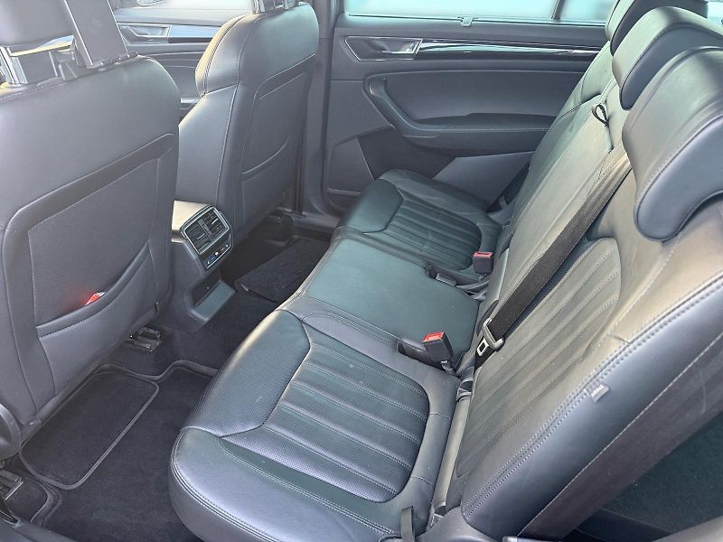 Škoda Kodiaq (2023) L&K 2.0TDI 147kW DSG 4x4 TAŽNÉ - fotka 8 z 11