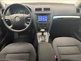 Škoda Octavia 1,6 FSI 85kW AUTOMAT - náhled 8