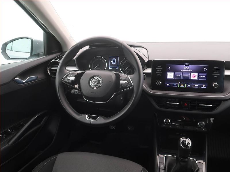 Škoda Fabia (2023) Style 1.0 TSI, Serv.kniha - fotka 7 z 18