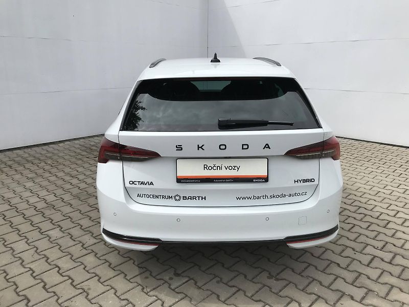 Škoda Octavia (2026) Combi Sportline 7DSG  1,5TSI - fotka 8 z 21