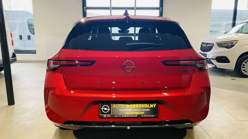 Opel Astra Elegance HB 1.6 PHEV 132kW/180 - fotka 5 z 31