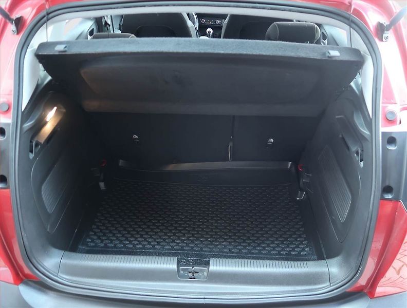 Opel Crossland X (2022) Edition 1.2, Serv.kniha - fotka 14 z 16
