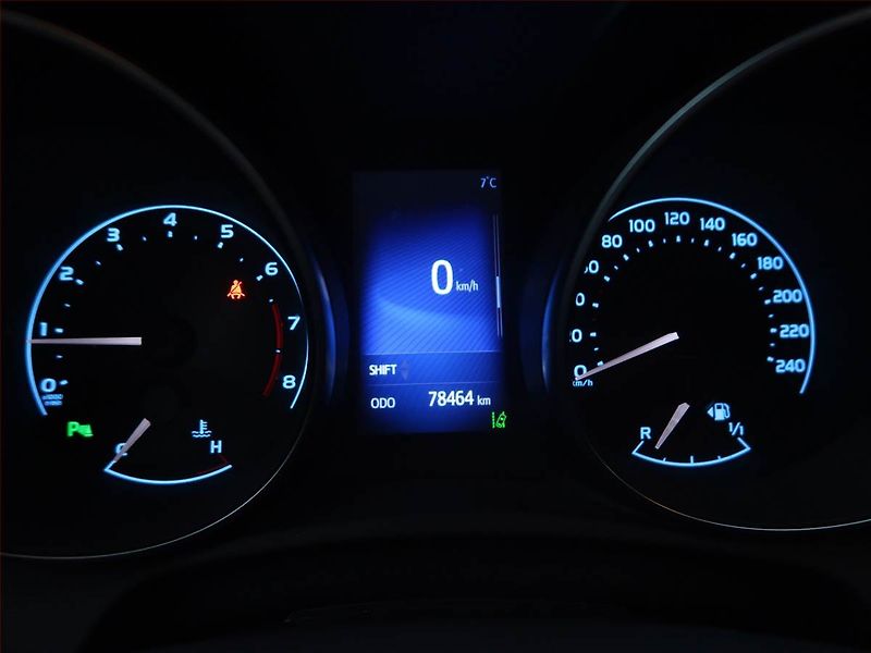 Toyota Auris (2018) 1.6 Valvematic, Serv.kniha - fotka 11 z 15