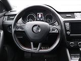 Škoda Octavia 2,0 TDI RS 135kW DSG CZ - náhled 15