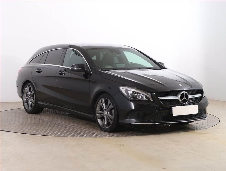 Mercedes-Benz CLA (2018) Urban 220 CDI, Automat - fotografie inzerátu
