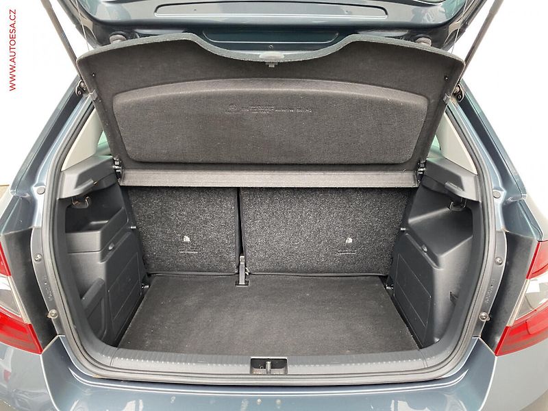 Škoda Fabia (2019) 1.0 TSi, Ambition, navi - fotka 7 z 18