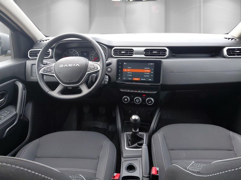 Dacia Duster (2023) 1,3 TCe 96 kW Journey - fotka 22 z 25