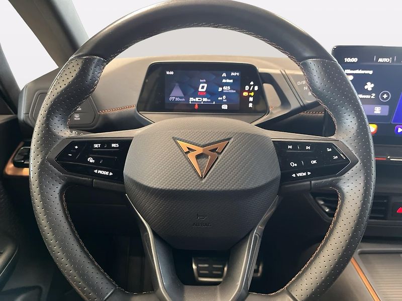 Cupra Born 150kW KESSY Tepelné čerpadlo - fotka 11 z 14
