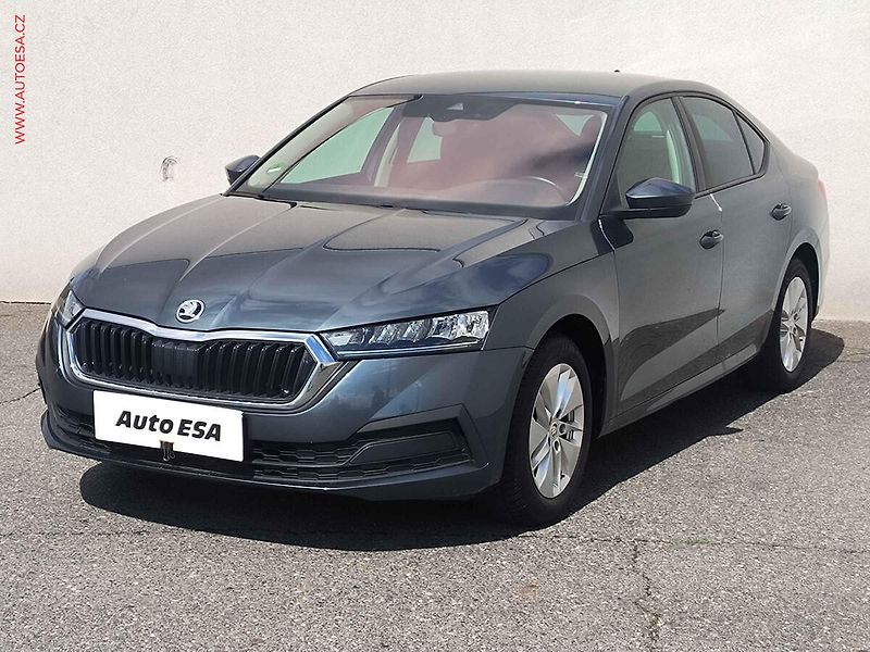 Škoda Octavia (2022) 1.5 TSi, 1.maj,ČR, Ambition - fotka 3 z 24