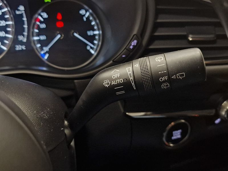 Mazda CX-30 (2021) 110 kW Skyactiv-G nej. výbava - fotka 45 z 75