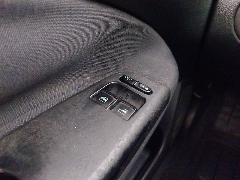 Škoda Octavia (2003) 1.9 TDI, po STK, Tažné, Klima - fotka 16 z 17