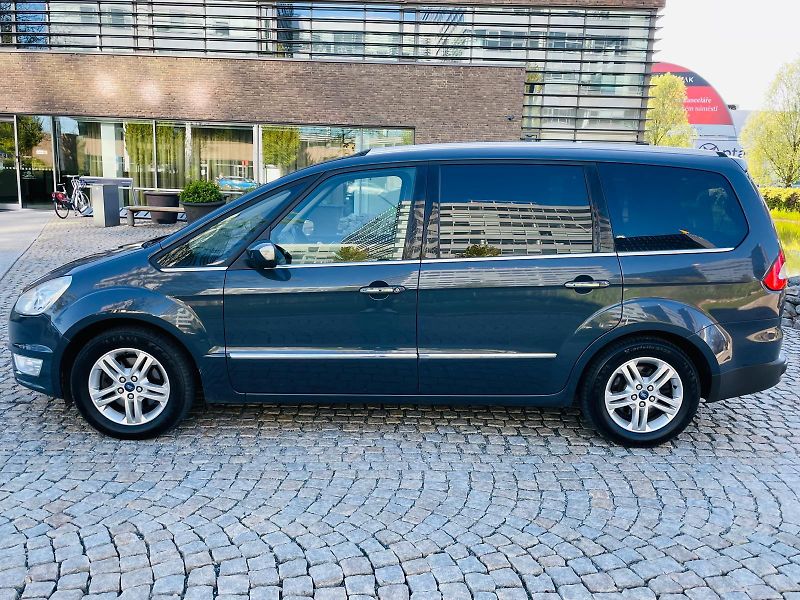 Ford Galaxy 2.2TDCi MANUÁL 7 MÍST TAŽNÉ  - fotka 18 z 50
