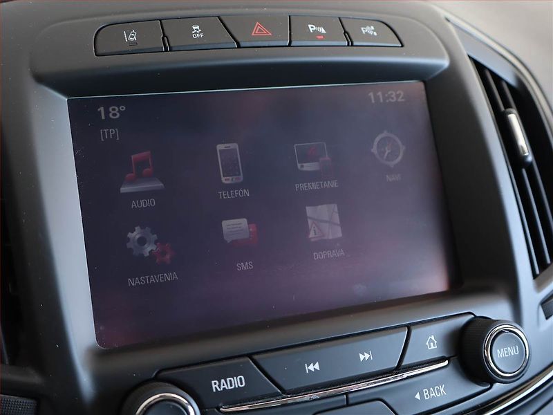 Peugeot 2008 (2021) Allure 1.2 PureTech, Automat - fotka 19 z 23