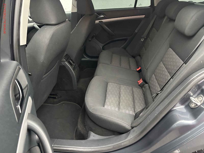 Škoda Octavia (2012) 1.6 TDi, ČR, AC - fotka 10 z 15