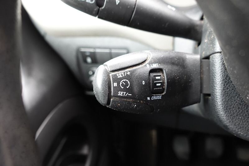 Peugeot Partner 1,6i 72kW M/T 5míst - fotka 22 z 24