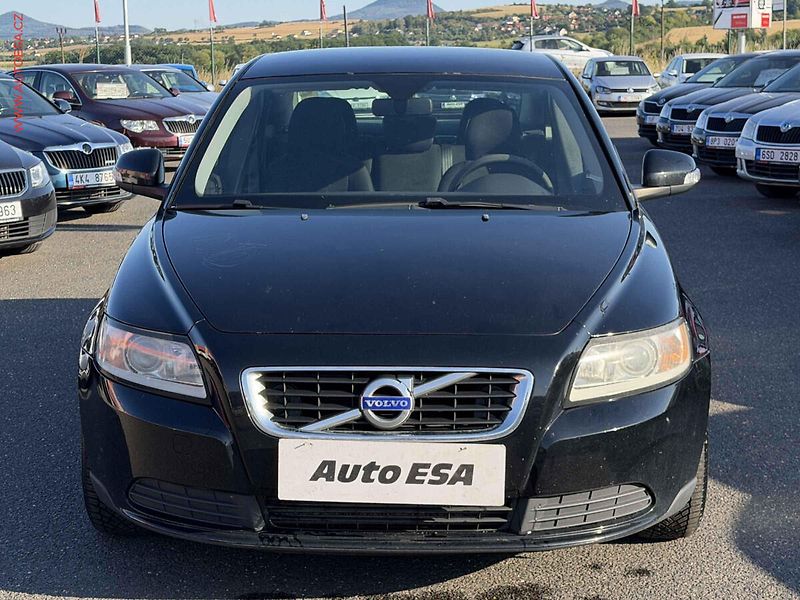 Volvo S40 (2010) 1.6D - fotka 2 z 16