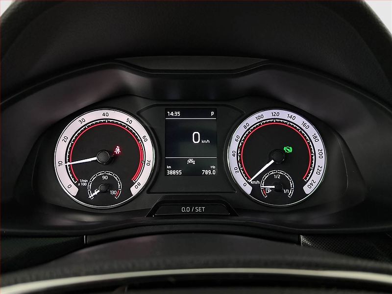 Škoda Kamiq (2022) Monte Carlo 1.5 TSI - fotka 11 z 17