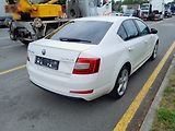 Škoda Octavia 2.0 TDI 4x4 110 kW - náhled 3