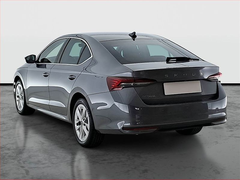 Škoda Octavia (2025) Top Selection 1.5 eTSI mHEV - fotka 4 z 21