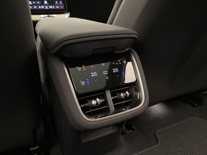 Volvo ES90 (2026) PURE ELECTRIC EXT.SINGLE ULTRA - fotka 74 z 75