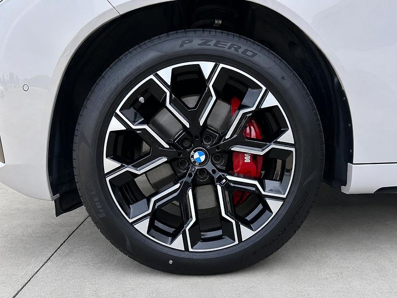 BMW X3 M50 xDrive - fotka 31 z 31