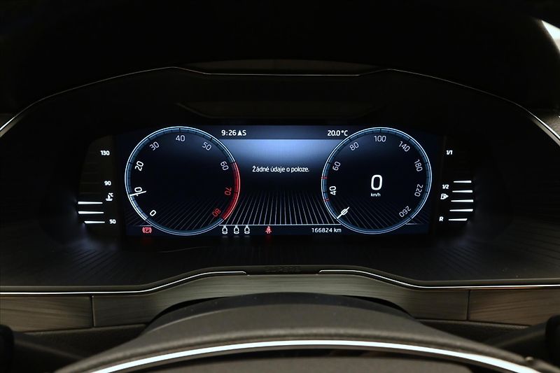 Škoda Superb 1,5 TSI 110 kW Ambition Záruka - fotka 16 z 30