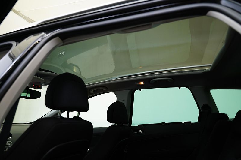 Peugeot 308 - fotka 21 z 23