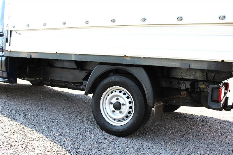 Ford Transit 2,2 TDCi valník + plachta - fotka 10 z 30