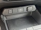 Toyota Prius 2.0Plug-in, ČR-1.maj, Prestige - náhled 24