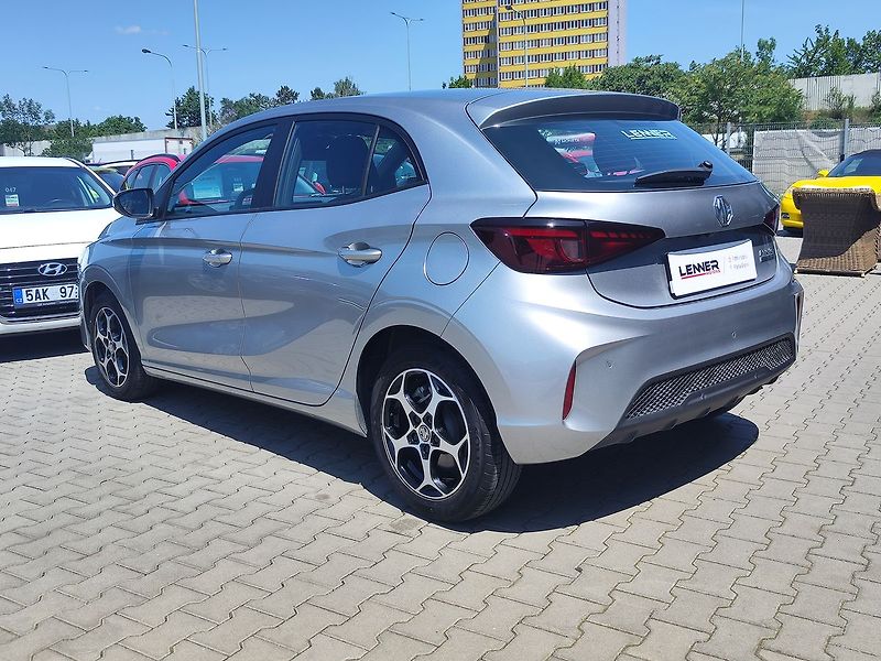 MG MG3 1.5 HEV/143kW Emotion AT - fotka 7 z 30