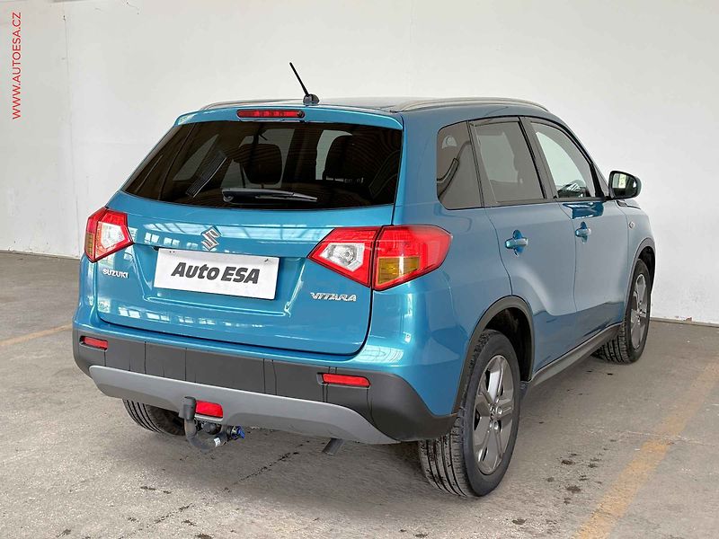 Suzuki Vitara (2015) 1.6 VVTi, 1.maj,ČR - fotka 4 z 15