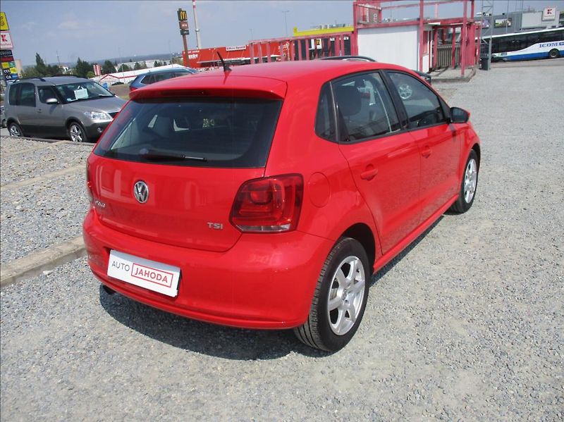 Volkswagen Polo 1,2 TSi, klima, serv. kniha, - fotka 6 z 25