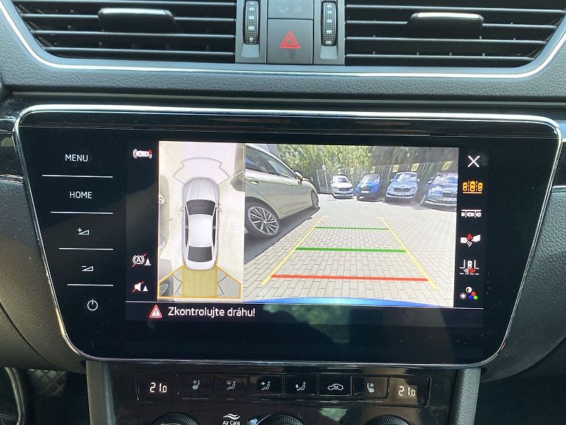 Škoda Superb (2023) 2.0 TDI 4x4 DSG L&K - fotka 15 z 39