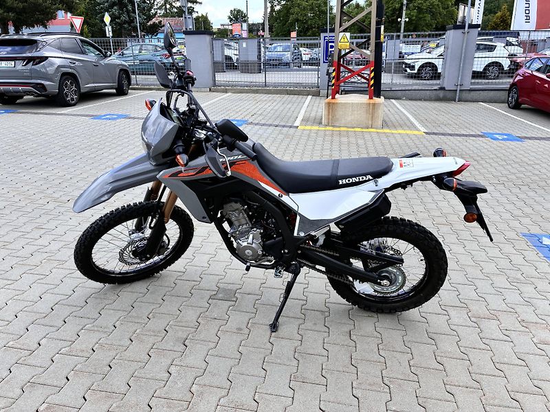 Honda CRF 300L 20kW ABS,JAKO NOVÝ,1.MAJITEL - fotka 2 z 15