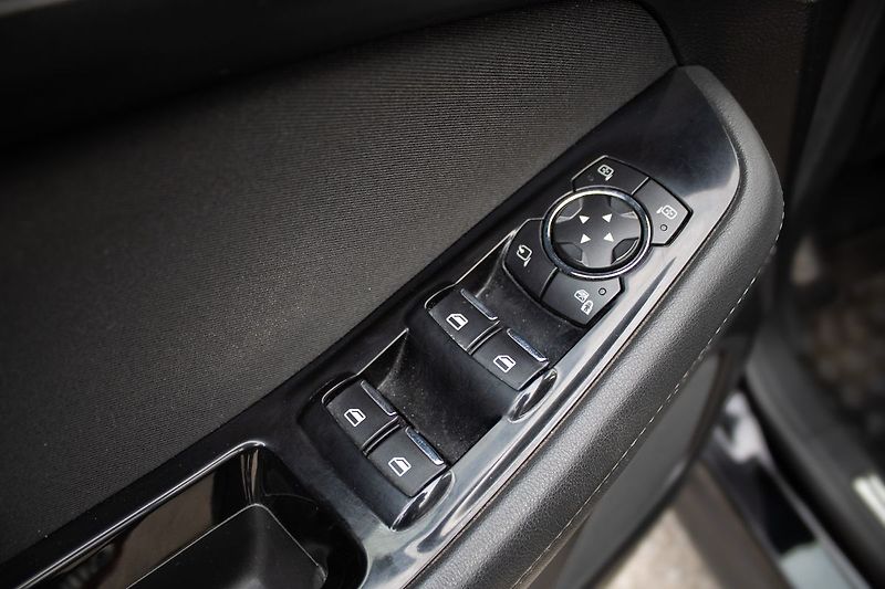 Ford S-MAX servisní knížka - fotka 28 z 36