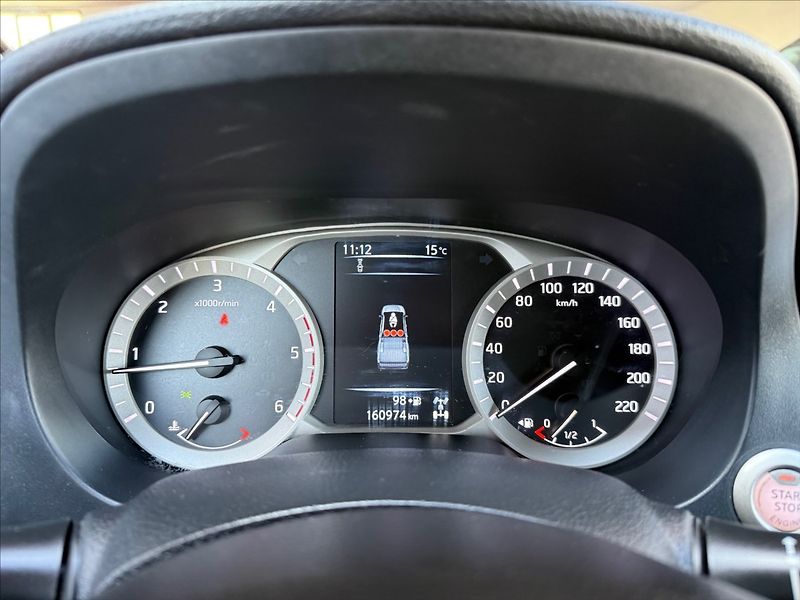 Nissan Navara 2,3 dCi 140kW,1maj.Hardtop,man - fotka 18 z 31