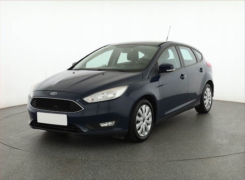 Ford Focus (2015) 1.6 i, Serv.kniha - fotka 2 z 14