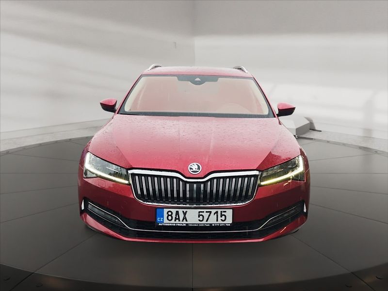 Škoda Superb 2,0 TDI 147 Style DSG - fotka 2 z 11