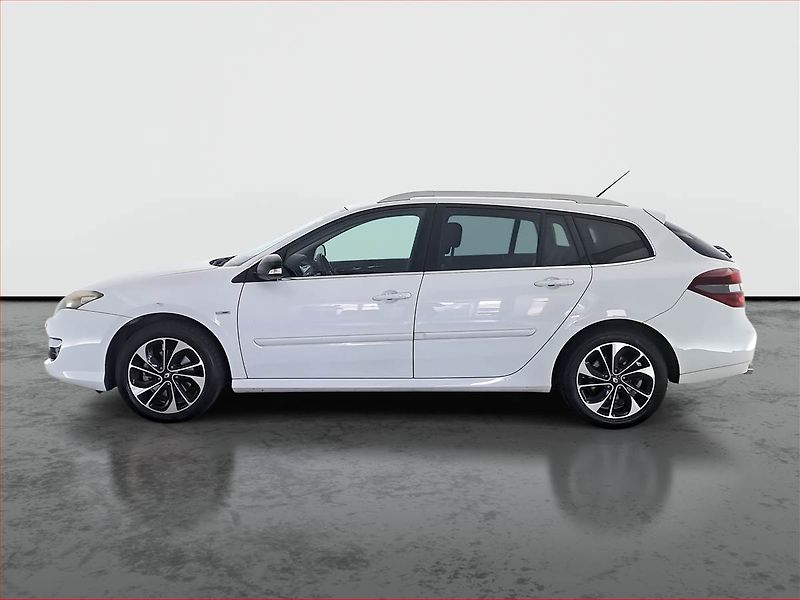 Renault Laguna (2015) 2.0 dCi, Navi, Xenony - fotka 3 z 21