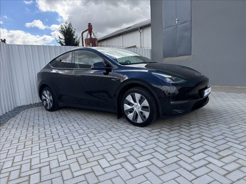 Tesla Model Y 0,0 Long Range 378kW 1.maj DPH - fotografie inzerátu