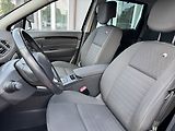 Renault Scénic (2014) 1.5dCi  Navi Digi Klima Bose - náhled 25