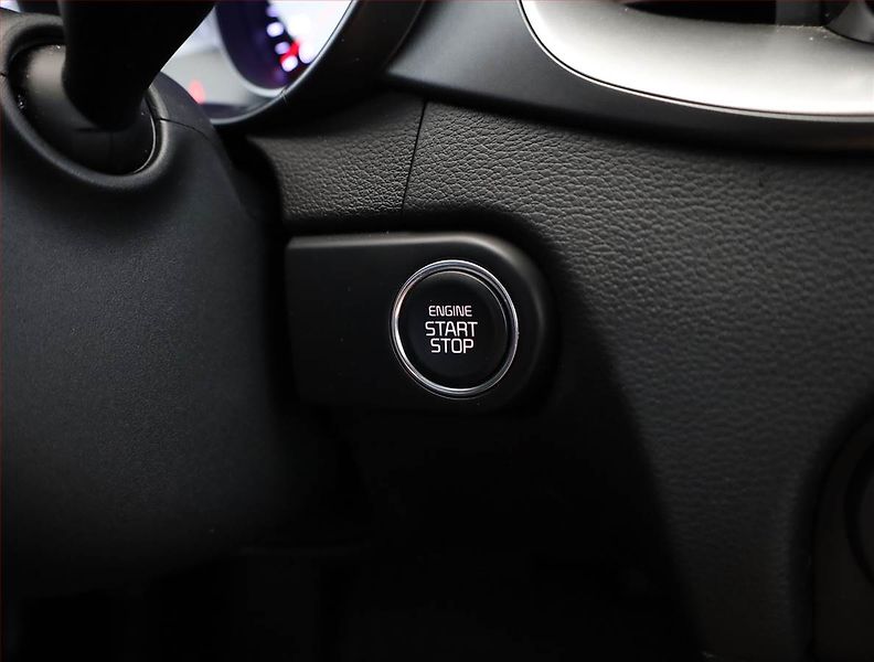 Kia Ceed (2025) 1.5 T-GDI - fotka 19 z 21